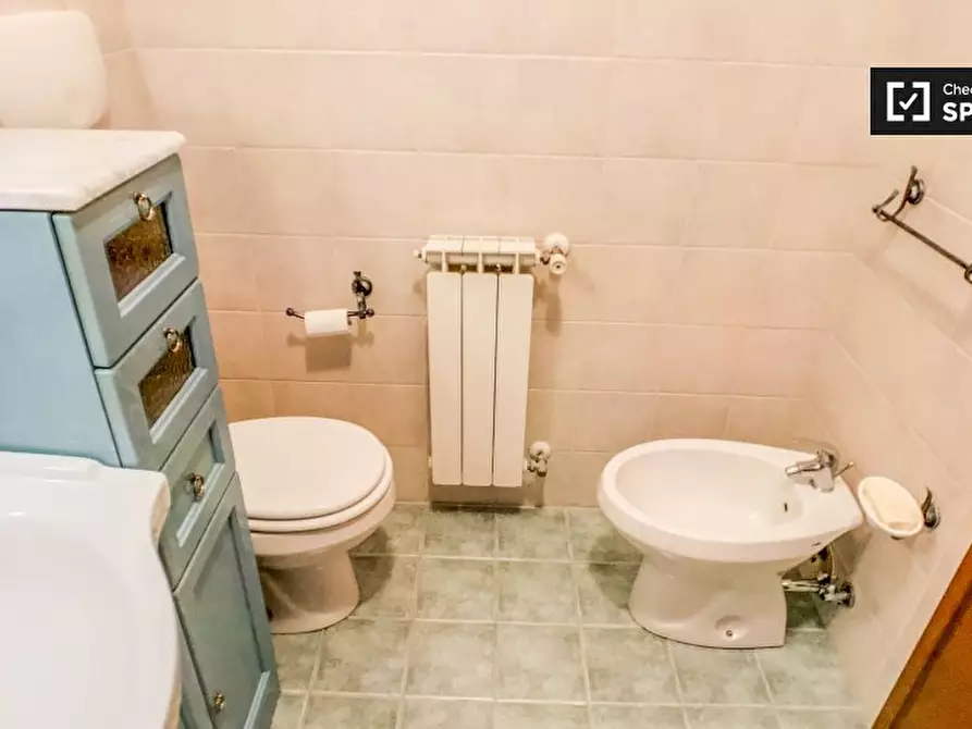 Immagine 16 di Appartamento in affitto  in Via Alberto Burri a Roma