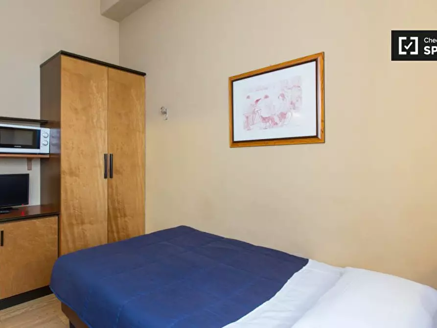 Immagine 3 di Ufficio in affitto  in Via Lepontina a Milano