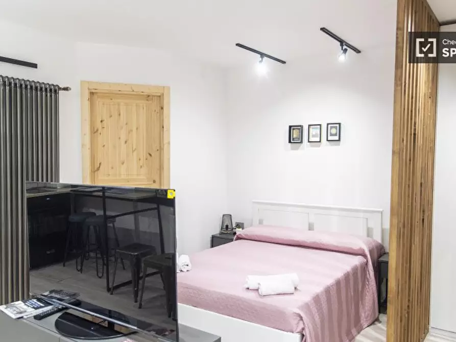 Immagine 1 di Ufficio in affitto  in Via Alessandro Cialdi a Roma