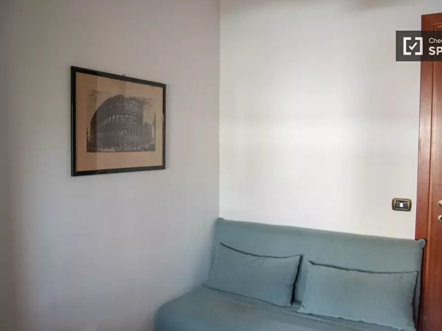 Immagine 18 di Appartamento in affitto  in Via Manfredi Azzarita a Roma