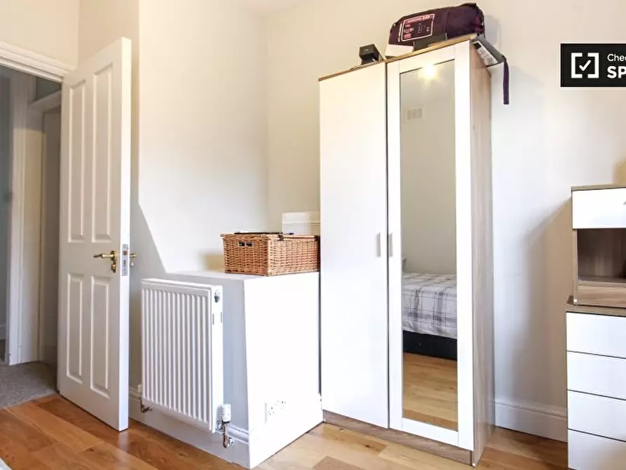 Immagine 3 di Camera condivisa in affitto  in Southborough Road a Hackney