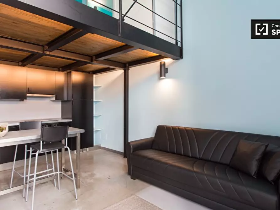 Immagine 5 di Ufficio in affitto  in Via Giacomo Watt a Milano