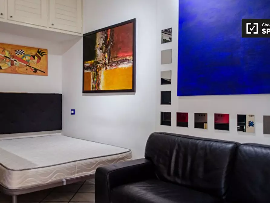 Immagine 10 di Ufficio in affitto  in Via Tuscolana, 00175 Roma RM, Italy a Roma