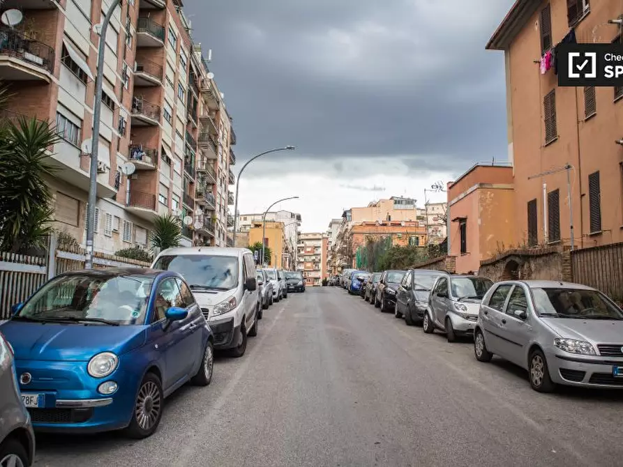 Immagine 17 di Appartamento in affitto  in Via Oreste Salomone, 00177 Roma RM, Italy a Roma