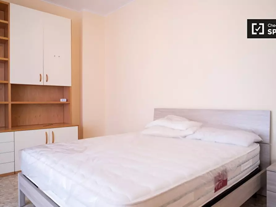 Immagine 6 di Camera condivisa in affitto  in Via Gregorio VII a Roma