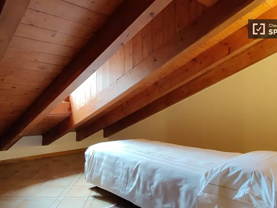 Immagine 18 di Appartamento in affitto  in Via Ascanio Sforza a Milano