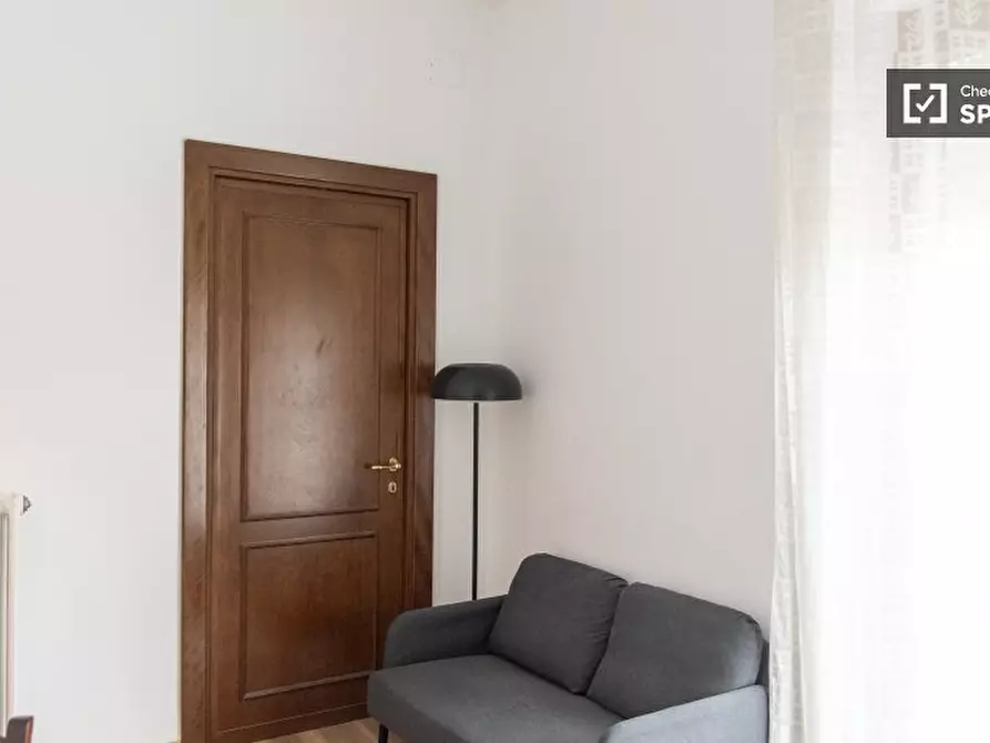 Immagine 13 di Appartamento in affitto  in Via S. Fulgenzio a Roma