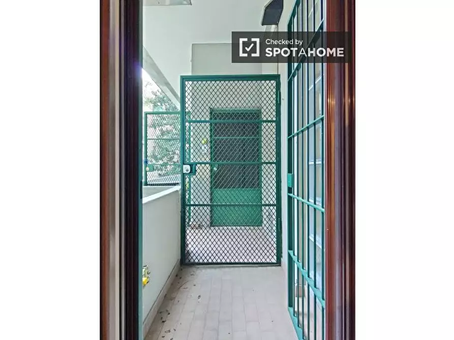 Immagine 14 di Appartamento in affitto  in Viale Tunisia a Milano