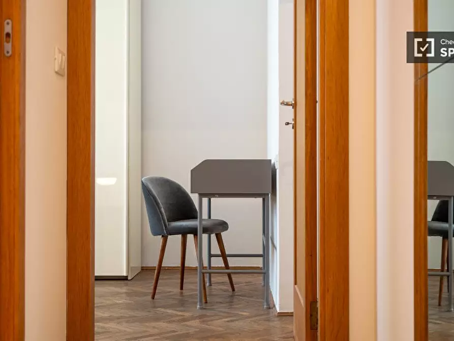 Immagine 4 di Camera condivisa in affitto  in Via Rembrandt a Milano