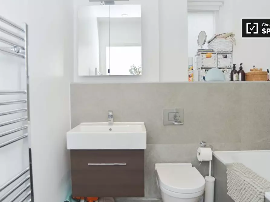 Immagine 15 di Appartamento in affitto  in The Grove a Ealing