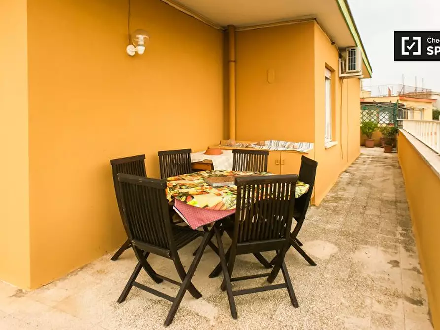 Immagine 13 di Appartamento in affitto  in Via Alessandro Bertolini a Roma