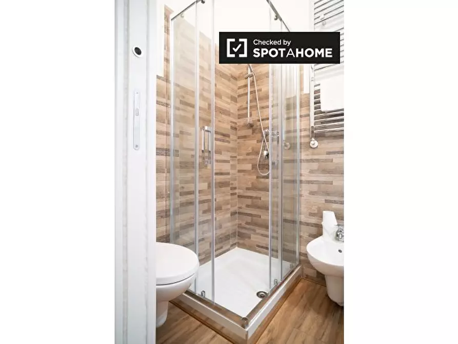 Immagine 10 di Appartamento in affitto  in Vicolo della Penitenza a Roma