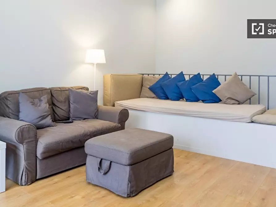 Immagine 12 di Camera condivisa in affitto  in Via Busto Arsizio a Milano