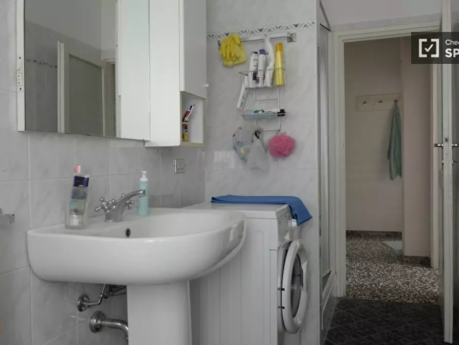 Immagine 10 di Camera condivisa in affitto  in via privata don bartolomeo grazioli a Milano