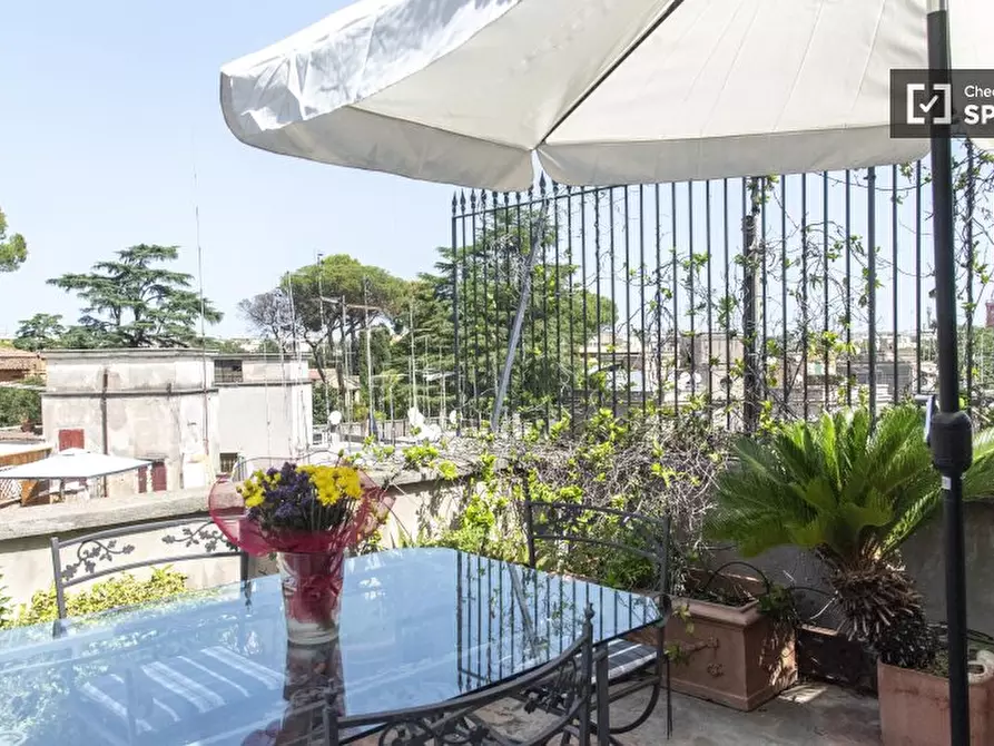 Immagine 16 di Appartamento in affitto  in Via Roberto de Nobili a Roma