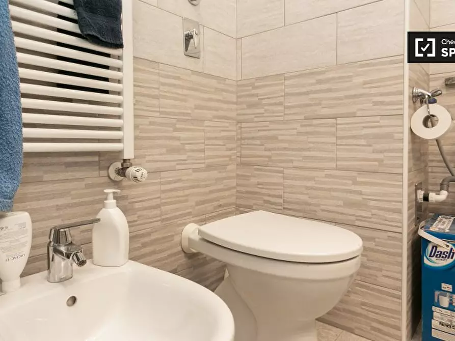 Immagine 17 di Camera condivisa in affitto  in Via Val di Bondo Milano MI, Italy a Milano