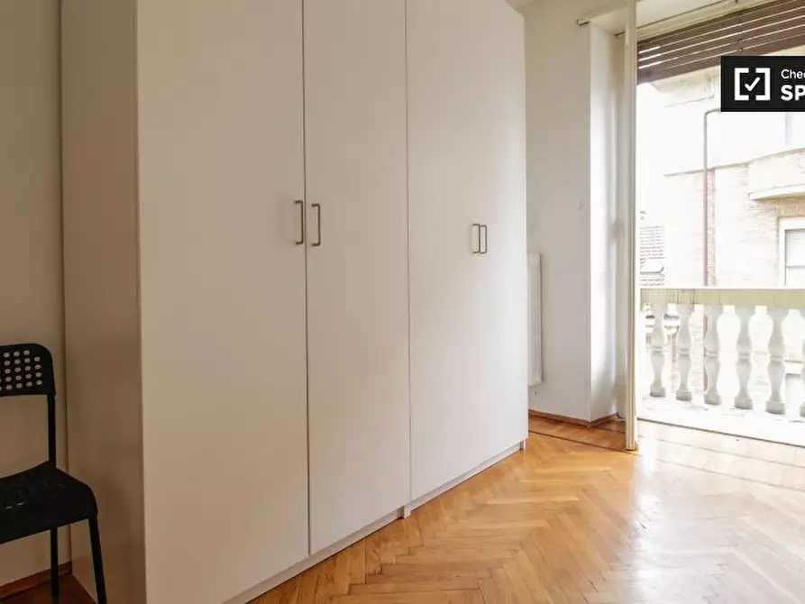 Immagine 6 di Camera condivisa in affitto  in Corso S. Maurizio a Torino