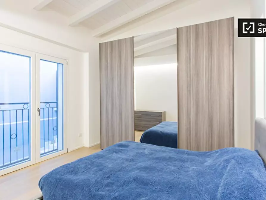 Immagine 10 di Appartamento in affitto  in Via Aosta a Milano