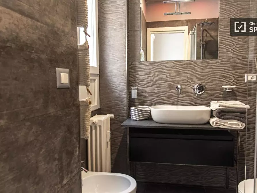 Immagine 10 di Appartamento in affitto  in Via Ugo Bartolomei a Roma