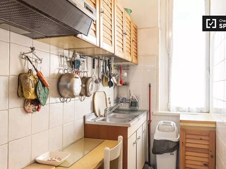 Immagine 16 di Camera condivisa in affitto  in Circonvallazione Nomentana a Roma