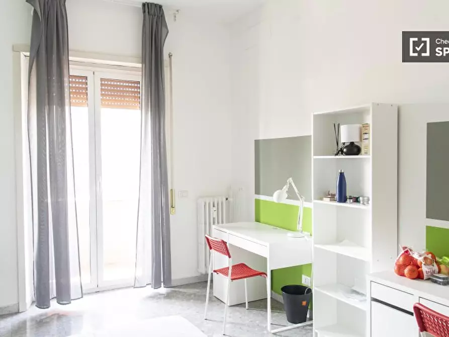 Immagine 4 di Camera condivisa in affitto  in Via Val d'Aosta a Roma