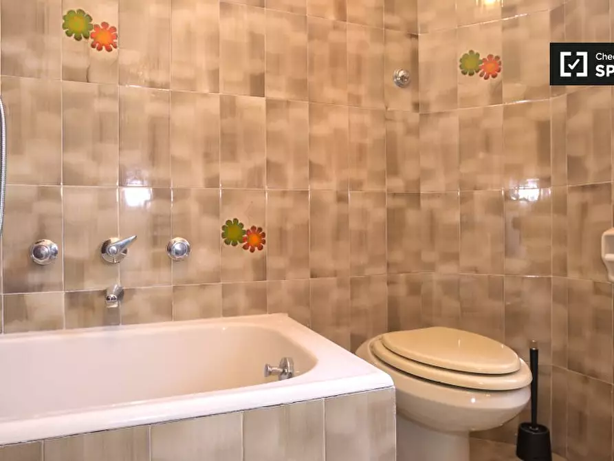 Immagine 8 di Camera condivisa in affitto  in Via Annibal Caro a Roma