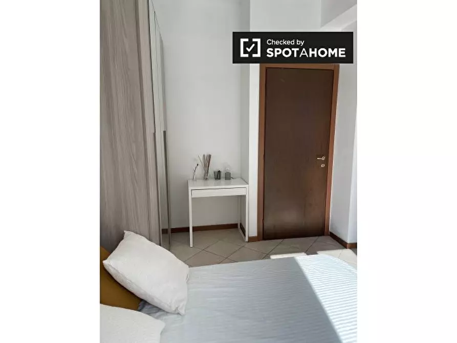 Immagine 7 di Camera condivisa in affitto  in Via Umberto Fogagnolo a Sesto San Giovanni