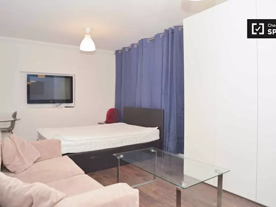 Immagine 4 di Camera condivisa in affitto  in Evenwood Cl a Wandsworth