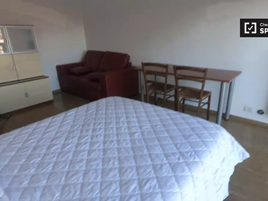 Immagine 16 di Camera condivisa in affitto  in Alzaia Naviglio Pavese, 20142 Milano MI, Italy a Milano