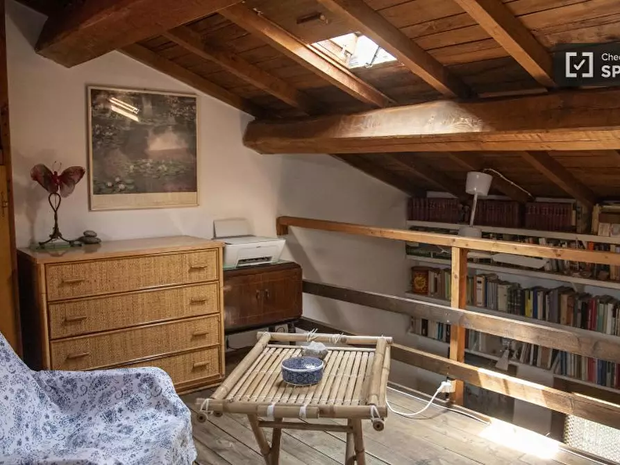 Immagine 5 di Appartamento in affitto  in Via dei Ciceri a Roma