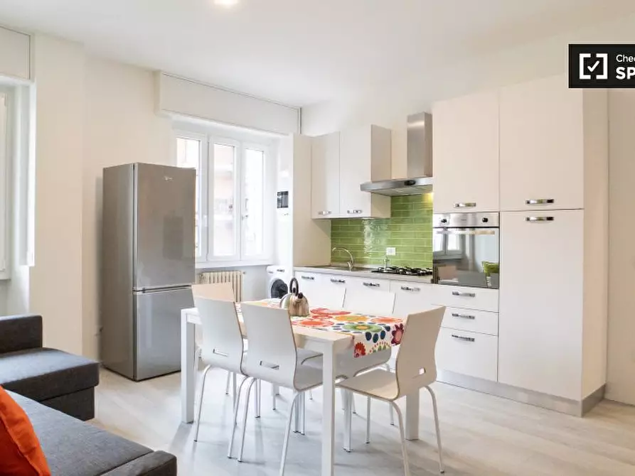 Immagine 10 di Camera condivisa in affitto  in Via Siusi a Milano