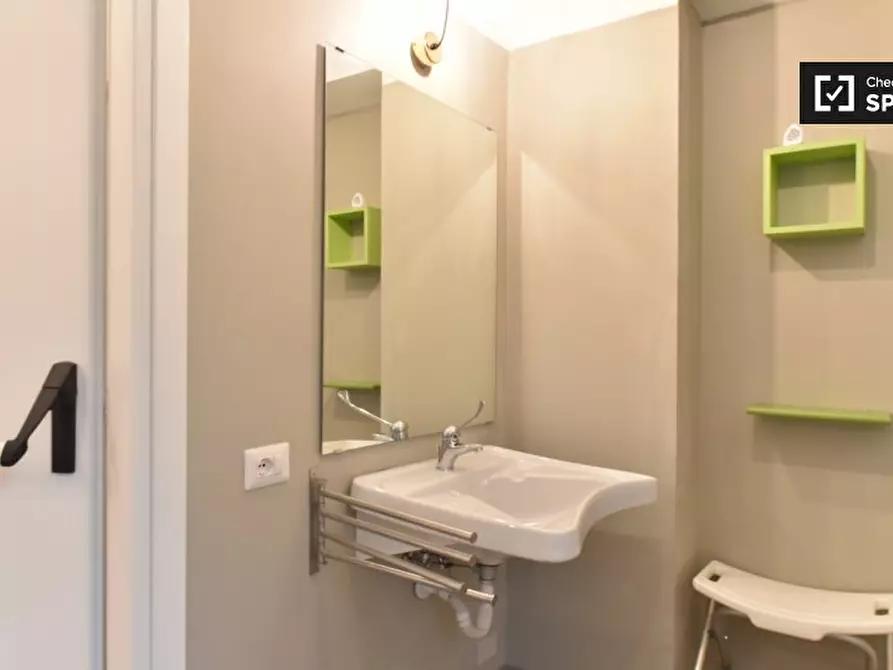 Immagine 7 di Camera condivisa in affitto  in Via dei Giovi, 00141 Roma RM, Italy a Roma