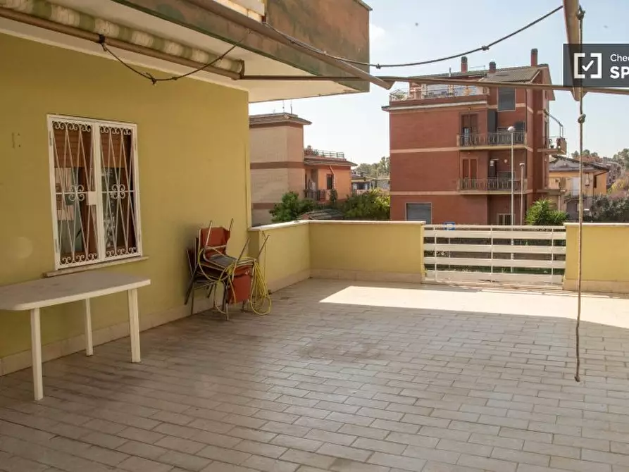 Immagine 9 di Camera condivisa in affitto  in Via di Trigoria, 00128 Selcetta RM, Italy a Roma