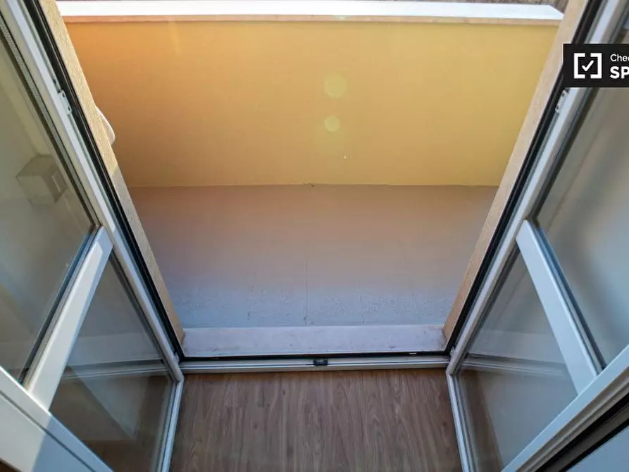 Immagine 14 di Camera condivisa in affitto  in Via Domokos, 20147 Milano MI, Italy a Milano