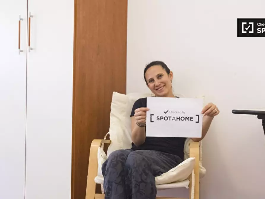 Immagine 5 di Camera condivisa in affitto  in Via Tomaso Monicelli a Roma