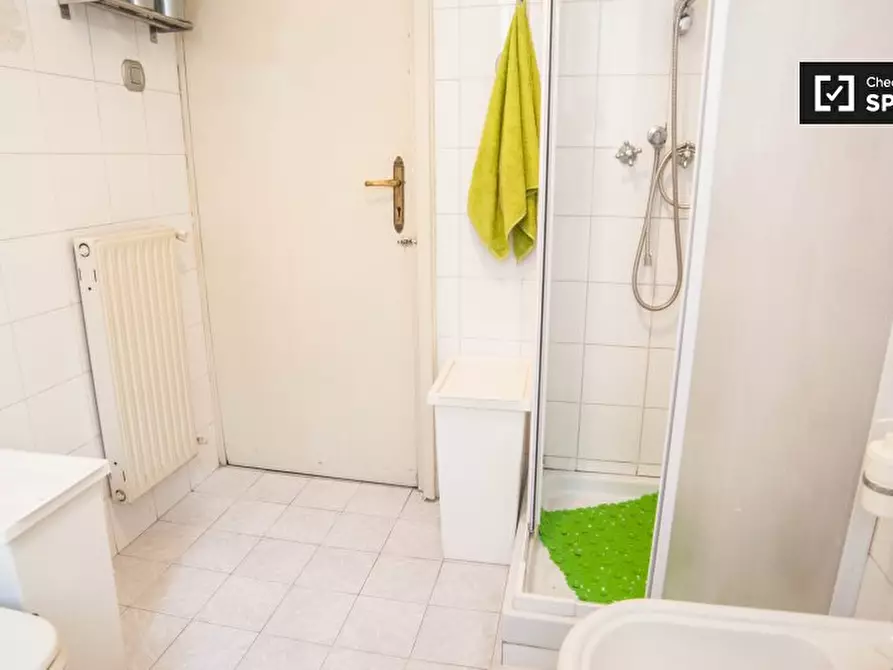 Immagine 11 di Camera condivisa in affitto  in Circonvallazione Nomentana a Roma