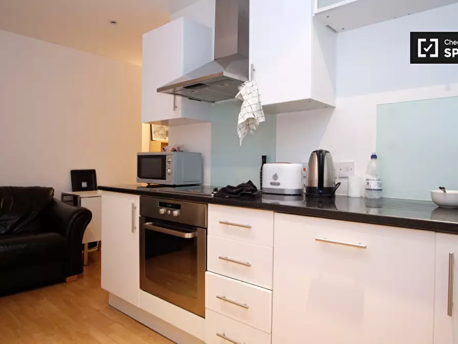 Immagine 5 di Camera condivisa in affitto  in Seward Street a Islington