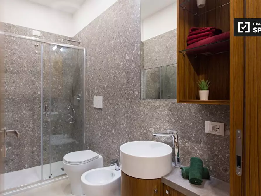 Immagine 13 di Appartamento in affitto  in Corso Italia a Milano