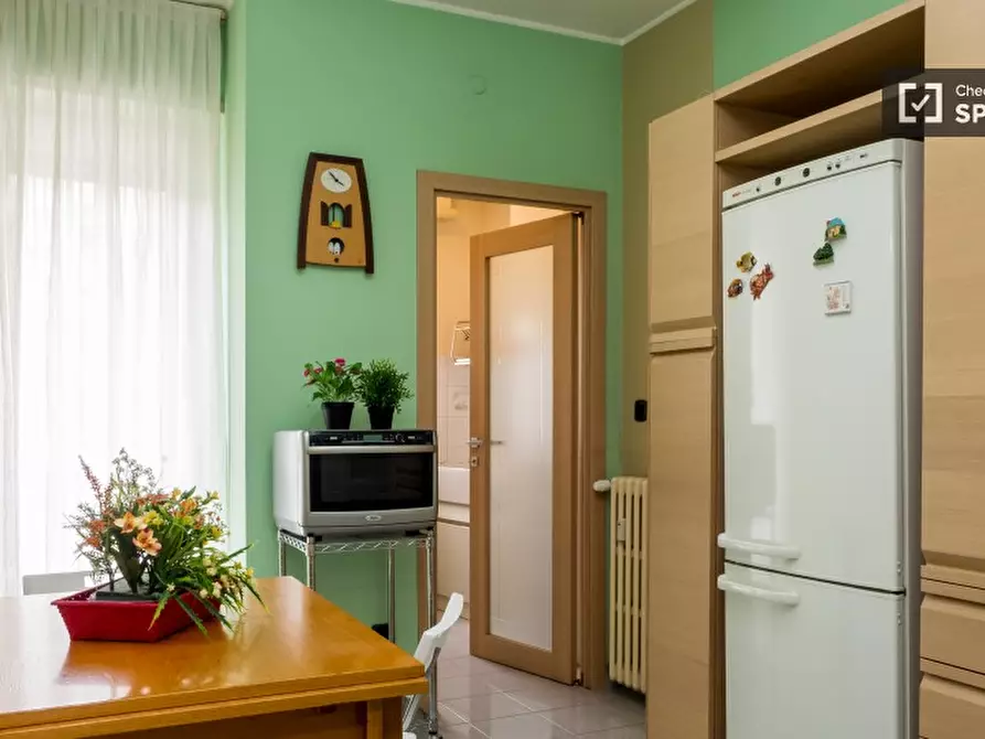 Immagine 11 di Camera condivisa in affitto  in Via Stendhal a Milano