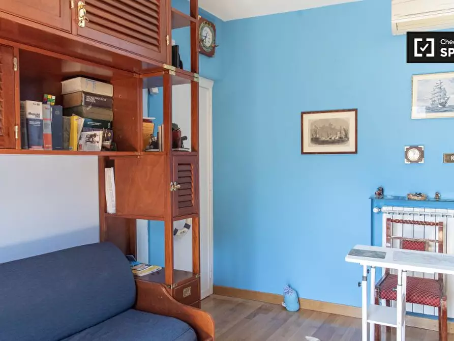 Immagine 4 di Camera condivisa in affitto  in Viale Somalia a Roma