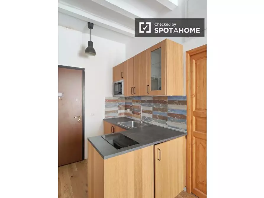 Immagine 9 di Ufficio in affitto  in Viale Bligny a Milano