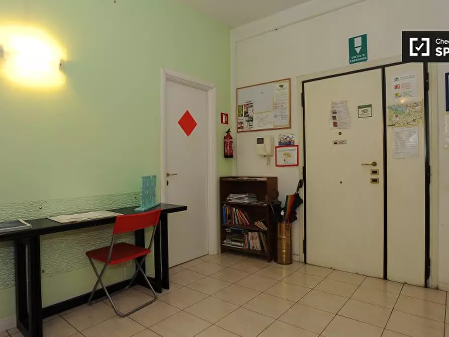 Immagine 8 di Camera condivisa in affitto  in Viale dell'Arte, 00144 Roma RM, Italy a Roma