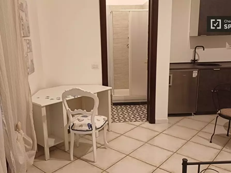 Immagine 10 di Camera condivisa in affitto  in Via Fraconalto a Roma