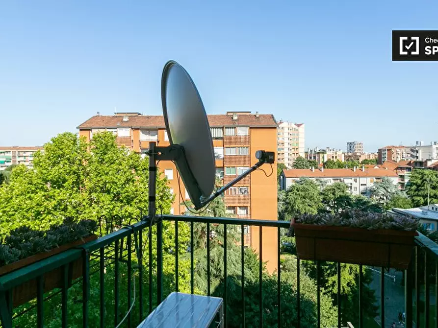 Immagine 5 di Camera condivisa in affitto  in Via Val di Bondo Milano MI, Italy a Milano