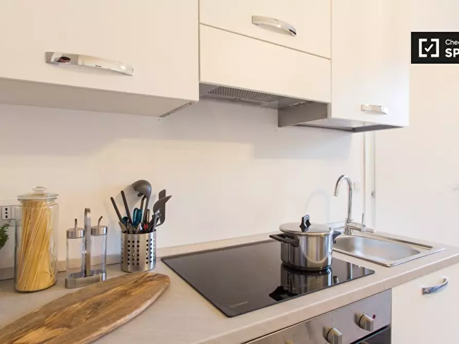 Immagine 6 di Ufficio in affitto  in Viale Gorizia a Milano