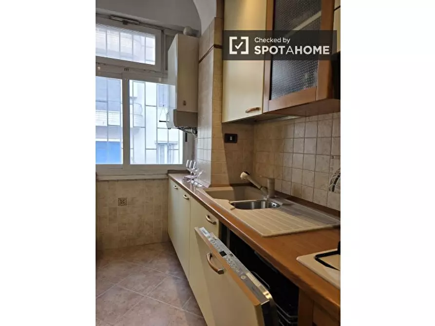 Immagine 19 di Appartamento in affitto  in Via Daniello Bartoli a Roma