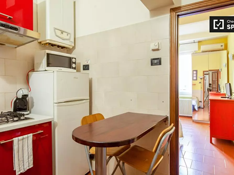 Immagine 3 di Ufficio in affitto  in Via Palestro a Bologna