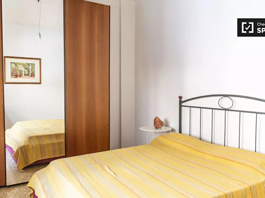 Immagine 2 di Camera condivisa in affitto  in Via Aurelia a Roma