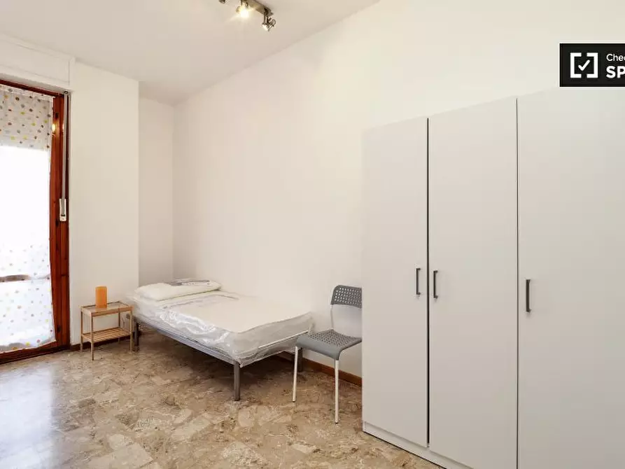 Immagine 1 di Camera condivisa in affitto  in Via Sapri a Milano