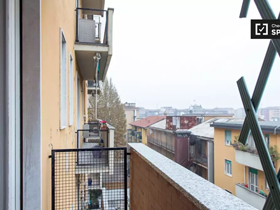 Immagine 9 di Ufficio in affitto  in Via Desenzano a Milano